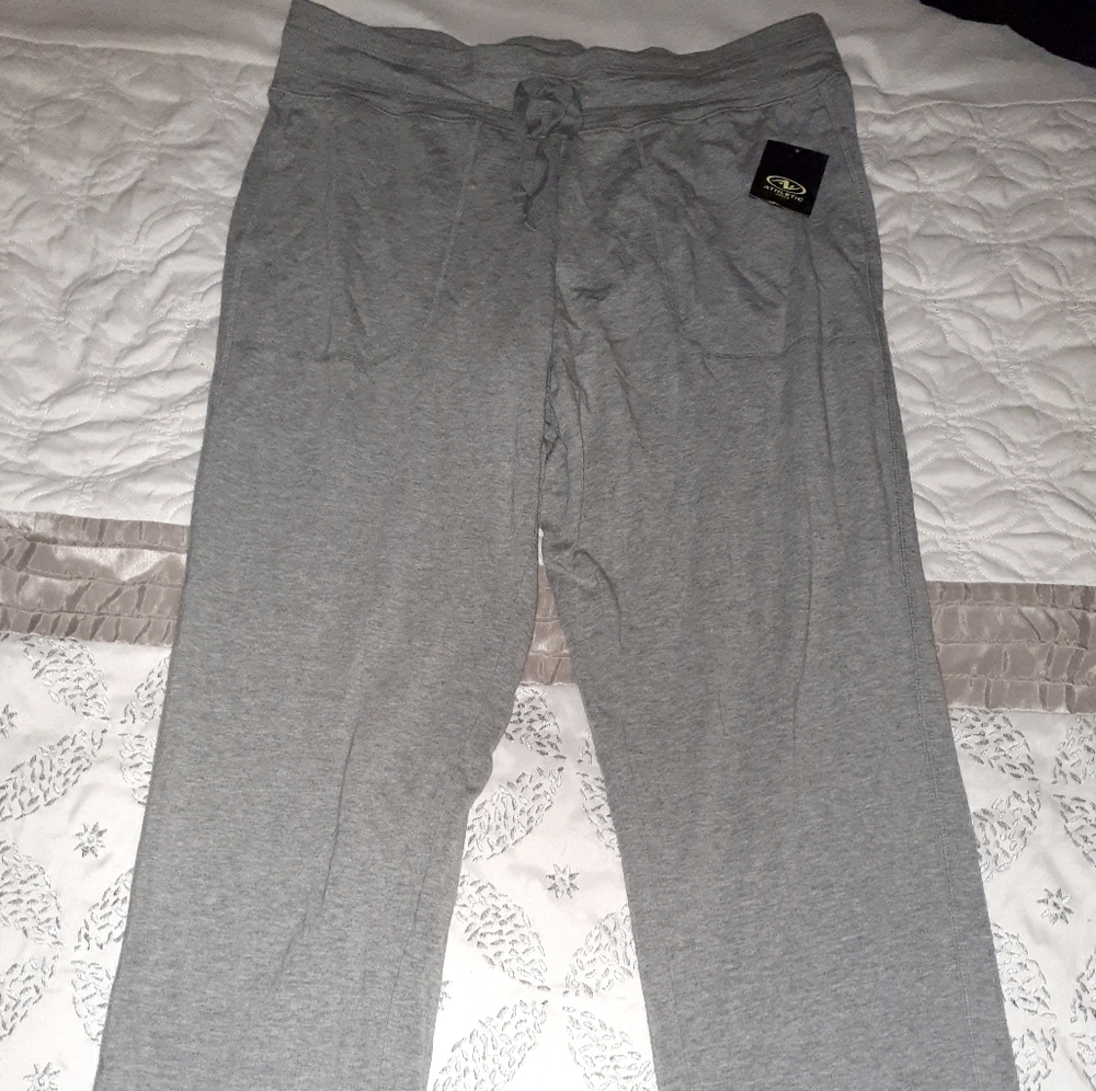 NWT ATHLETIC WORKS Comfy Sweatpants